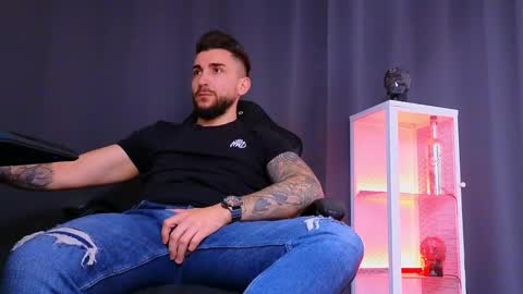 MightyAaron online show from 02-14-25, 12:14