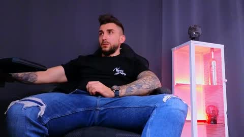 MightyAaron online show from 02-24-25, 03:31