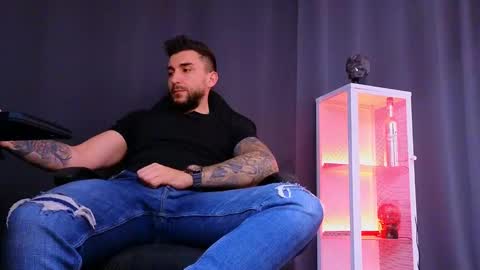 MightyAaron online show from 03-08-25, 02:19