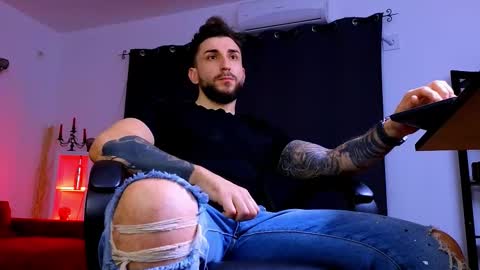 MightyAaron online show from 02-13-26, 04:03