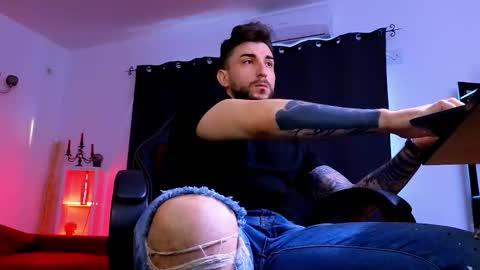 MightyAaron online show from 03-21-26, 05:12