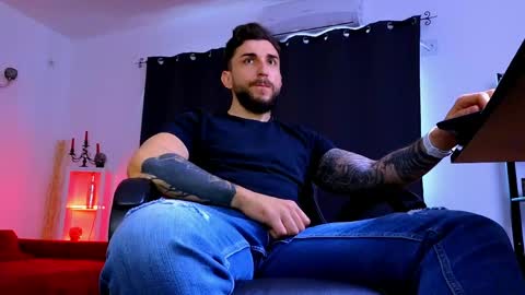 MightyAaron online show from 06-02-26, 04:36