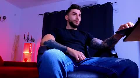 MightyAaron online show from 07-09-26, 03:10