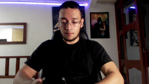 Strong Man online show from 01-21-25, 02:00