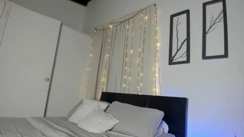 Miguel Hernandez online show from 02-12-25, 12:37