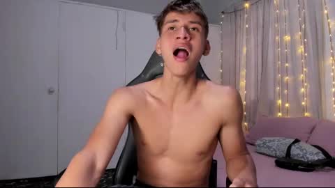 Miguel Hernandez online show from 03-06-25, 08:27