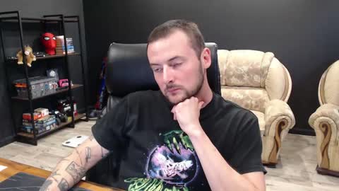 Misha Winchester online show from 05-20-26, 04:13
