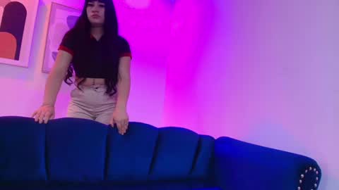 Miia  online show from 05-21-26, 10:55