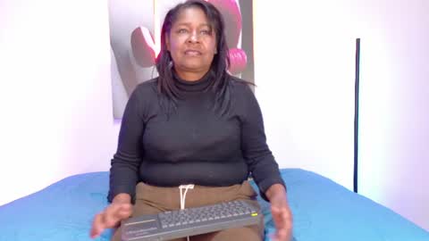 miia_blace online show from 06-25-26, 04:34