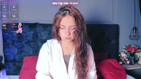 miia_moore_ online show from 06-09-26, 12:50