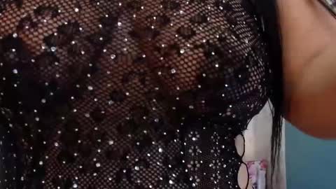 Snapshot of miia_rousee_ chatting on 02-25-26, 11:47 ROUSSE online show from 02-25-26, 11:47