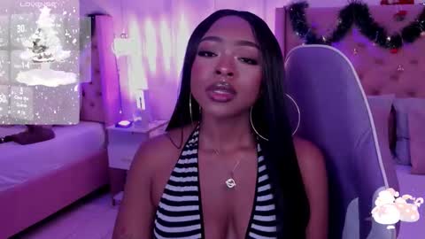 Miia Schwarz  online show from 12-20-25, 01:34