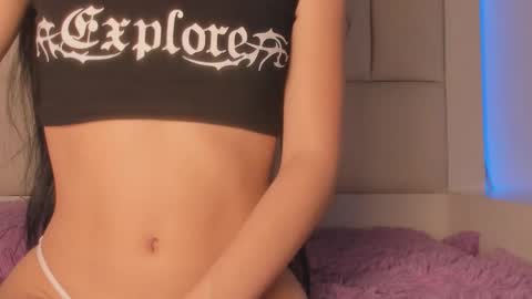 Mia online show from 02-03-26, 03:17