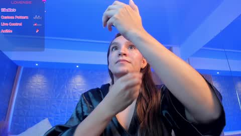 Miia 3 online show from 02-01-25, 05:47