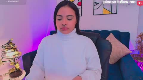 Snapshot of miiaa7_ chatting on 05-27-26, 01:57 Ma is my name I invite you to check out my wish list for my birthday online show from 05-27-26, 01:57