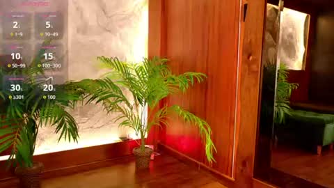 Snapshot of miiaa_cooper chatting on 06-23-26, 04:16 CALL ME MIA online show from 06-23-26, 04:16