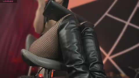  miiaa stone  online show from 06-14-26, 02:24