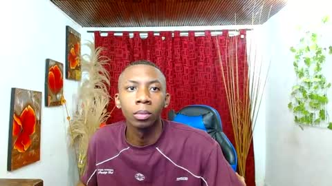 Snapshot of miilo18 chatting on 02-22-26, 07:19 milo online show from 02-22-26, 07:19