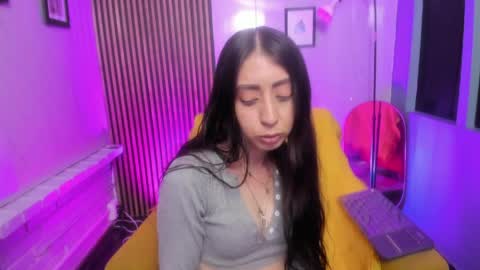 miilu  online show from 04-09-26, 04:23