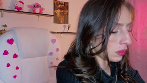 miis_beella online show from 03-17-26, 08:45