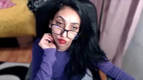 miisss_amber online show from 02-12-26, 07:36