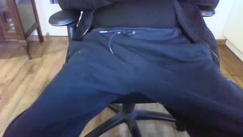 Snapshot of mik116 chatting on 02-10-25, 02:59 mik online show from 02-10-25, 02:59