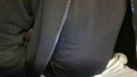 Snapshot of mik116 chatting on 11-03-25, 11:55 mik online show from 11-03-25, 11:55