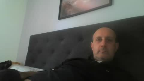 mikael_r52 online show from 05-27-26, 12:13