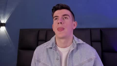 mikael online show from 11-20-25, 04:23