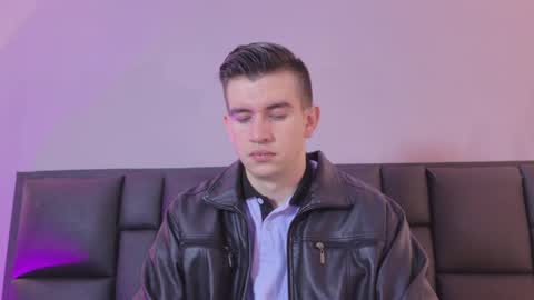 mikael online show from 04-17-26, 04:15