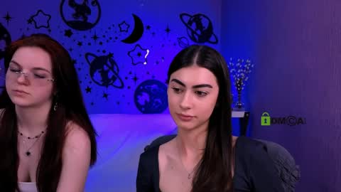 Mika online show from 04-08-26, 06:13