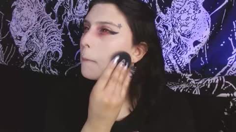 Mika online show from 02-04-26, 10:26