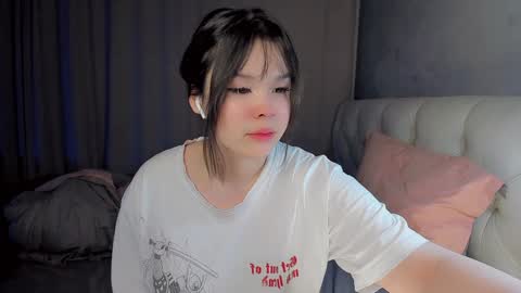 Snapshot of mikasssu chatting on 12-12-24, 02:22 mikasssu online show from 12-12-24, 02:22