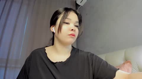 Snapshot of mikasssu chatting on 12-14-24, 10:02 mikasssu online show from 12-14-24, 10:02