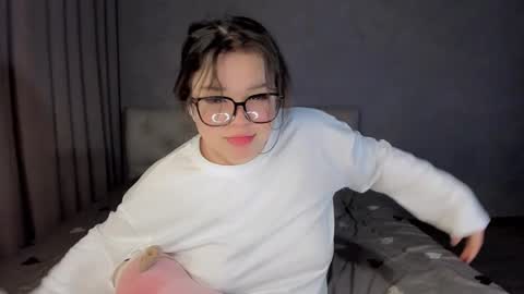 Snapshot of mikasssu chatting on 01-14-25, 11:53 mikasssu online show from 01-14-25, 11:53