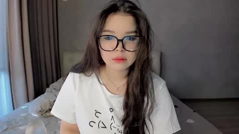 Snapshot of mikasssu chatting on 02-08-25, 10:07 mikasssu online show from 02-08-25, 10:07