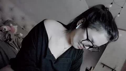 Snapshot of mikasssu chatting on 02-13-25, 03:03 mikasssu online show from 02-13-25, 03:03