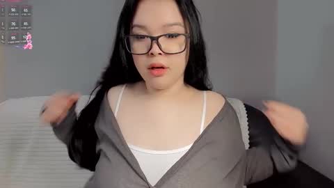 Snapshot of mikasssu chatting on 11-05-25, 09:42 mikasssu online show from 11-05-25, 09:42