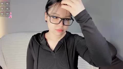 Snapshot of mikasssu chatting on 11-23-25, 08:58 mikasssu online show from 11-23-25, 08:58