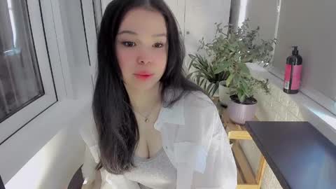 Snapshot of mikasssu chatting on 06-08-26, 05:52 mikasssu online show from 06-08-26, 05:52