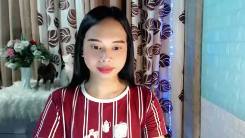 Snapshot of mikaygoddessxx chatting on 03-22-26, 08:23 Mikay online show from 03-22-26, 08:23