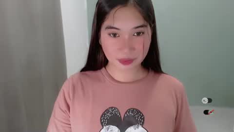 Kyla online show from 10-06-25, 01:03