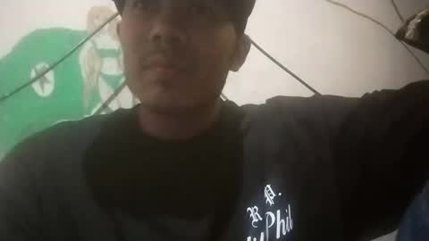 Snapshot of mike4308 chatting on 04-30-26, 03:35 Maherz43 online show from 04-30-26, 03:35