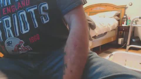 Snapshot of mike694fun chatting on 02-04-25, 04:50 mike694fun online show from 02-04-25, 04:50