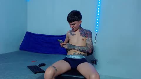 Mike IMDEPENDIENT MODEL online show from 03-03-25, 02:47