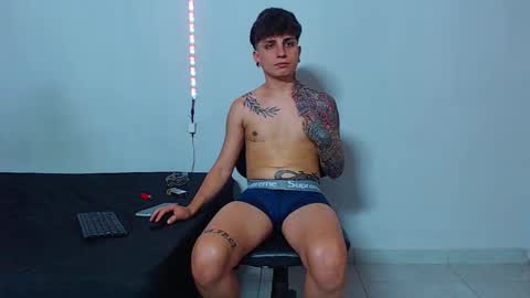 Mike IMDEPENDIENT MODEL online show from 10-07-25, 03:53