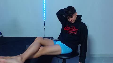 Mike IMDEPENDIENT MODEL online show from 10-10-25, 02:16