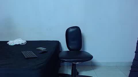 Mike IMDEPENDIENT MODEL online show from 02-26-26, 02:32