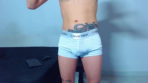 Mike IMDEPENDIENT MODEL online show from 05-26-26, 01:45
