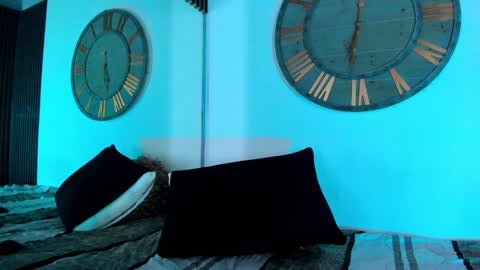 Snapshot of mike_0233 chatting on 02-04-25, 06:57 Mike 0233 online show from 02-04-25, 06:57